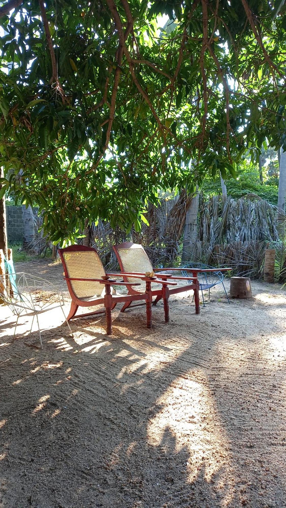 Elena Garden And Restaurant * Trincomalee